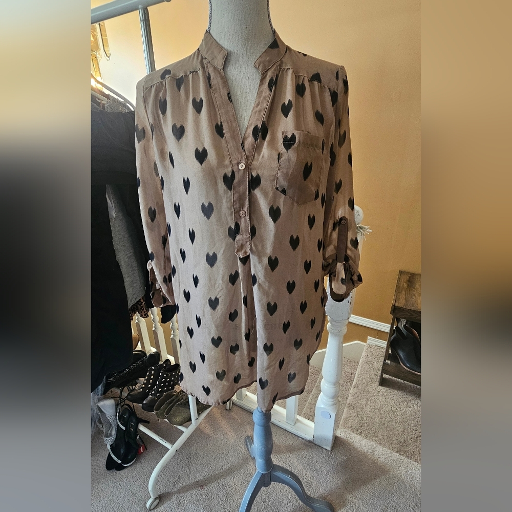 Fun 2 Fun Tan Blouse with Black Heart Pattern